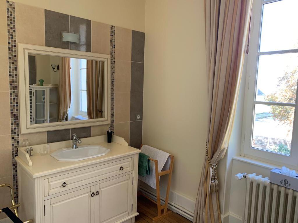 Bed and Breakfast Domaine De Prefond Bengy-sur-Craon Exterior foto