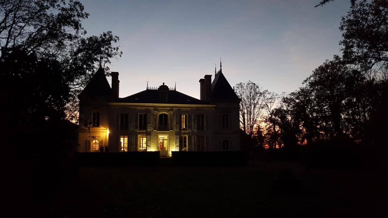 Bed and Breakfast Domaine De Prefond Bengy-sur-Craon Exterior foto