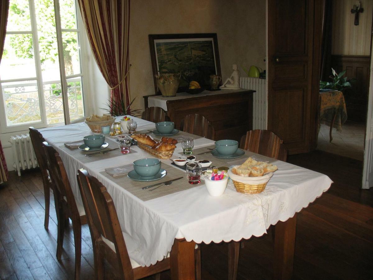 Bed and Breakfast Domaine De Prefond Bengy-sur-Craon Exterior foto