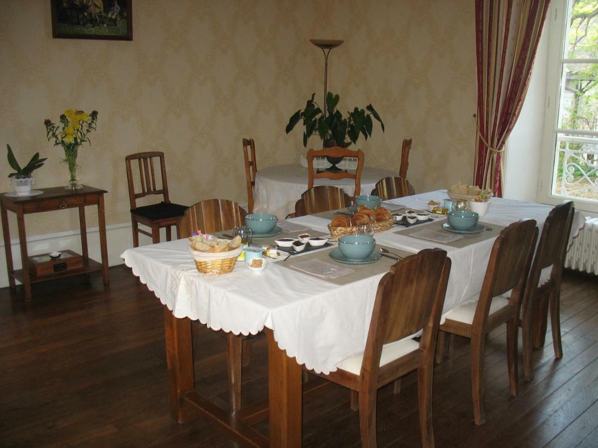 Bed and Breakfast Domaine De Prefond Bengy-sur-Craon Exterior foto